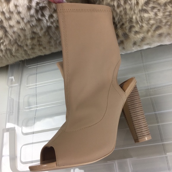 NUDE TRENDY PEEP TOE SEXY HIGH HEEL BOOTIES - Picture 2 of 7